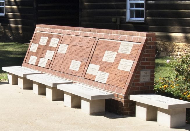 Alumni Garden Hero Image 2